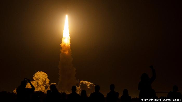 NASA lanza cohete de la misión Artemis I para volver a la Luna