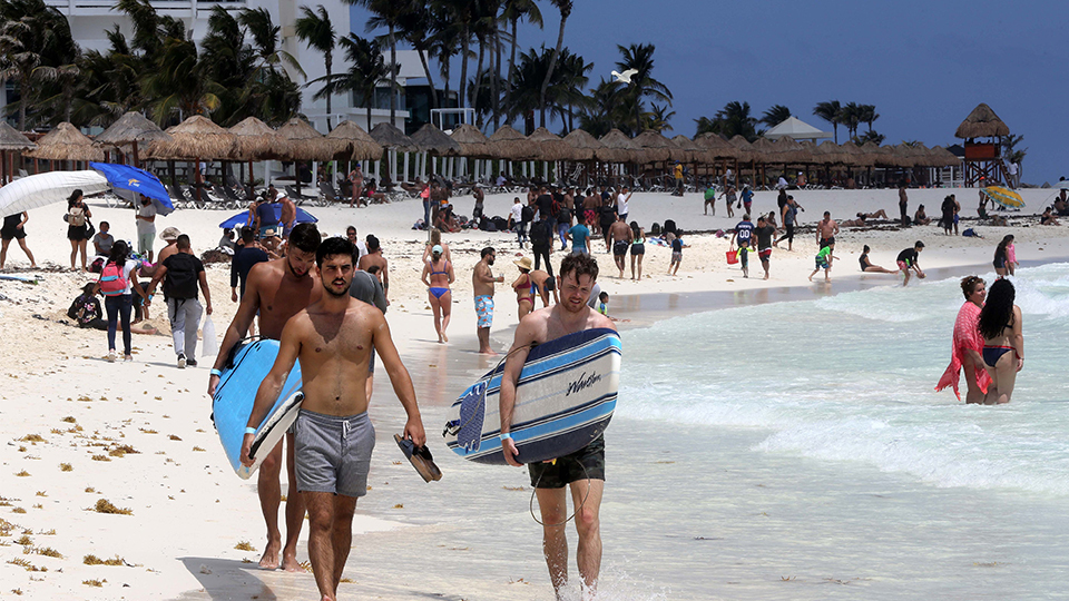 Turismo prestado llegó para quedarse en el Caribe Mexicano: Bernardo Cueto