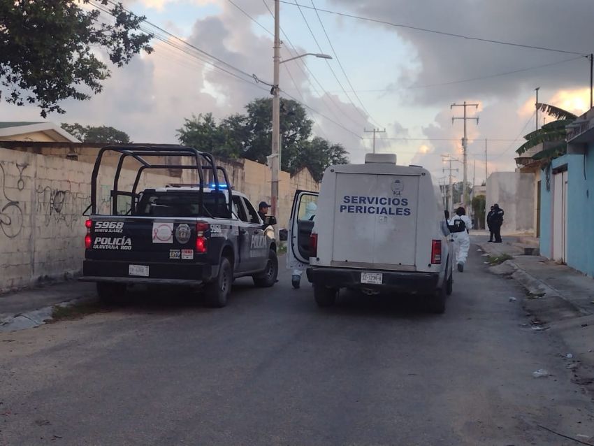 Hallan otro cuerpo desmembrado atrás de una primaria en Cancún