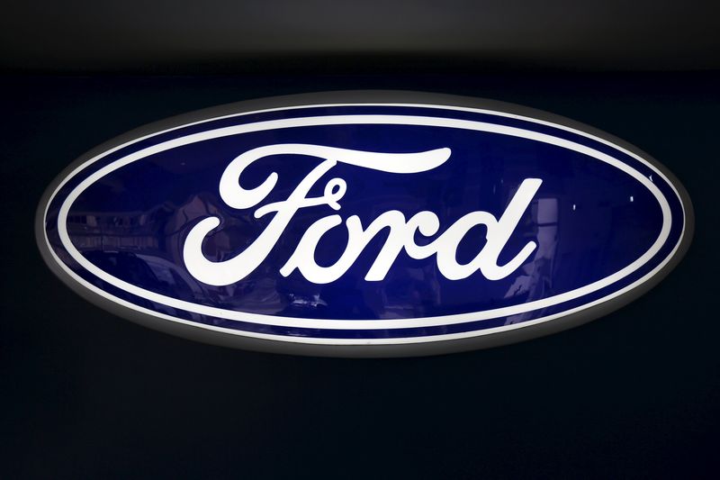 ¿Con problemas económicos? Ford recortará entre 7.000 y 8.000 mdd en gastos