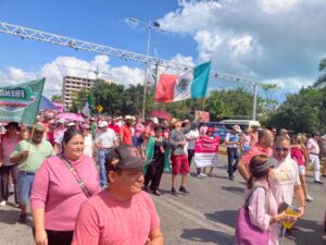 Marchan a favor del INE y en contra de “Plan B” de AMLO en más de 80 ciudades