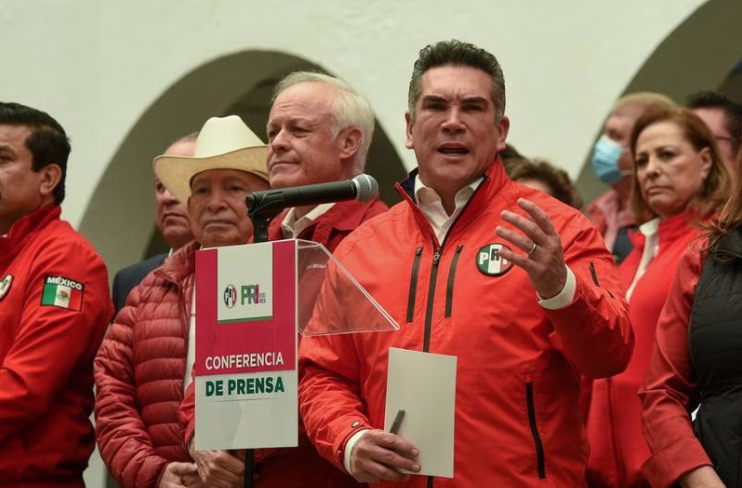 “Bye, bye, bye” Rechaza INE ampliación de Alejandro Moreno como presidente del PRI
