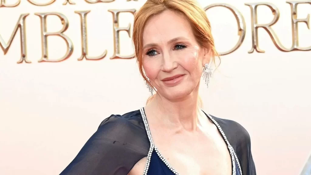 “No me arrepiento” Justifica J.K. Rowling nuevamente su postura transfóbica