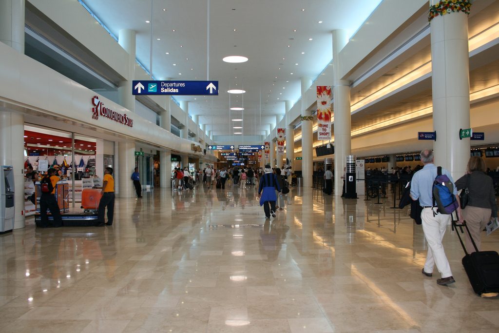 Asur desconoce circuito de vigilancia de la delincuencia en aeropuerto de Cancún