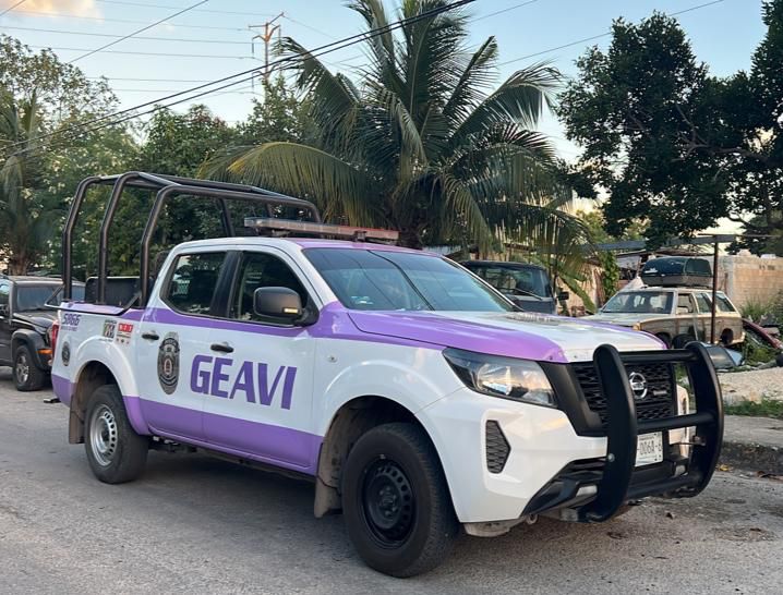 Geavig rescata a bebé que era regalado por sus padres en Cancún