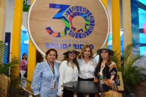 Lili Campos intensifica reuniones productivas en tianguis turístico México 2023