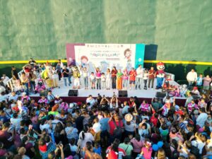 Con gran fiesta celebran el Día del Niño en el Beto Ávila, Cancún 