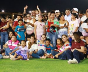 Con gran fiesta celebran el Día del Niño en el Beto Ávila, Cancún 