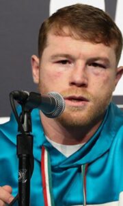 Canelo Álvarez revela que sufrió parálisis facial por estrés