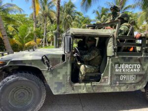 Actualización: son 4 ejecutados en Zona Hotelera de Cancún y hay 2 detenidos