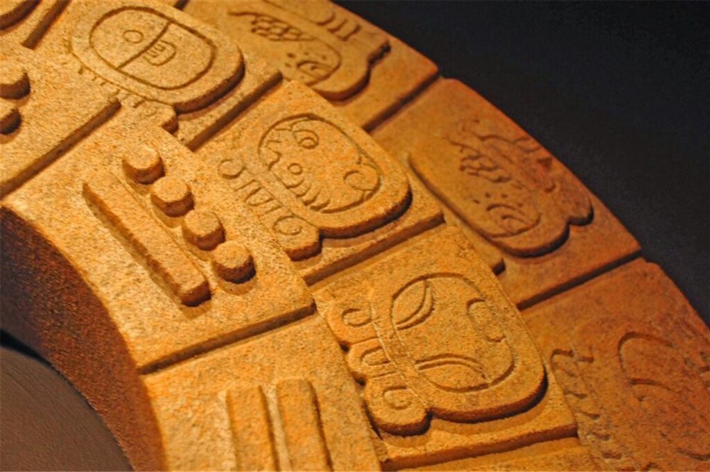 Historia de calendarios Mayas: ¿Qué es y cómo funciona el Tzolkin?