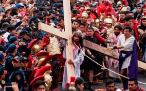 Viacrucis en Iztapalapa asi se vivio FOTOS 11