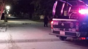 Ataque armado en Bonfil deja un hombre muerto y una mujer herida