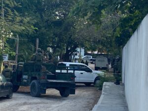 Hallan cuerpo embolsado de un hombre en la Región 92 de Cancún