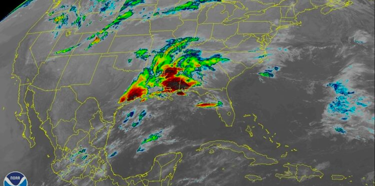 Clima para hoy en Cancún y Quintana Roo: Cielo nublado con probabilidad de descargas eléctricas