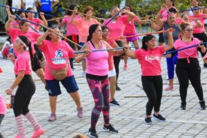 Clase de baile y entrenamiento funcional en Playa del Carmen por Dia de las Madres 5