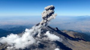 Popocatepetl registra dos explosiones este miercoles 31 de mayo