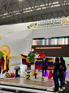 Quintanarroenses ganan medallas para Mexico en el Panamericano de halterofilia 2