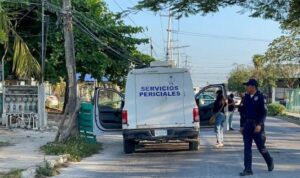 Ejecutan a custodio de la cárcel de Cancún; recibió al menos 12 disparos