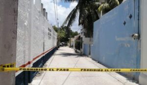 Isla Mujeres: Hallan a dos personas muertas dentro de una casa
