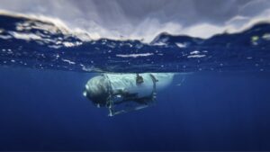 Desaparece submarino con 5 turistas que exploraban restos del Titanic
