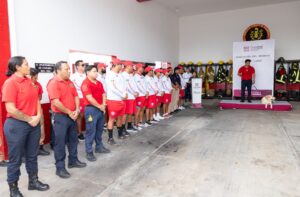 Realizan ceremonia de jubilación del binomio canino “Luna”