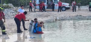 Trágico accidente en Puerto Morelos: Góndola vuelca y su conductor pierde la vida