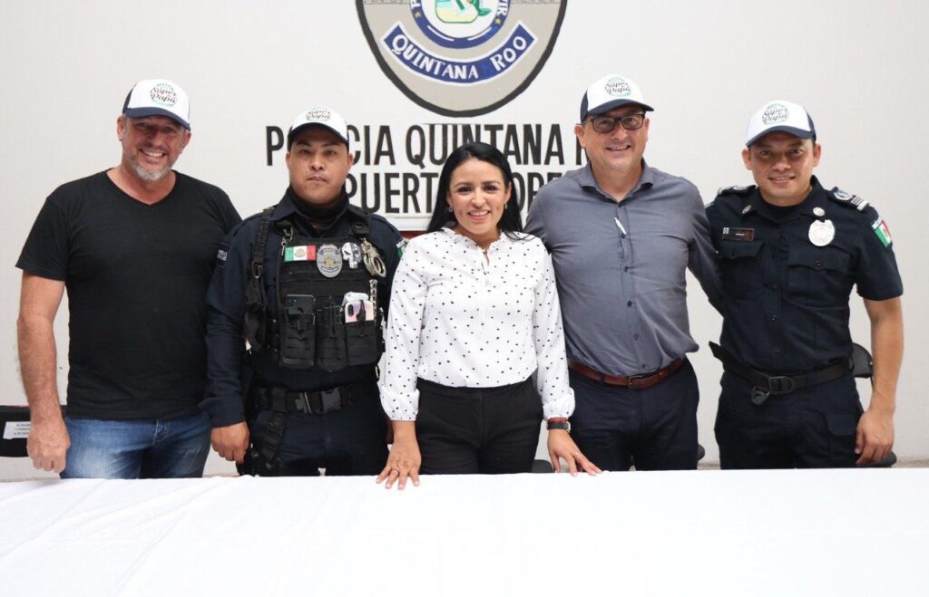 Blanca Merari trabaja en Puerto Morelos para brindar bienestar y seguridad