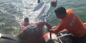 MARINA rescata a cinco náufragos en Bahía de Chetumal