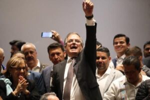 Marcelo Ebrard renuncia a SER; buscará campaña en Morena rumbo a 2024