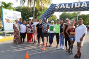 Realizan con éxito Carrera en Tacones en Isla Mujeres