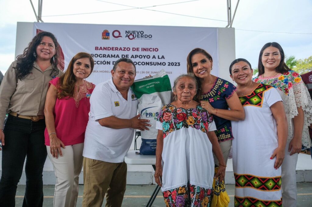 Entregan semillas de maíz y fertilizantes del Bienestar al campo quintanarroense