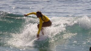 Atleta quintanarroense logra primera medalla en surfing en los Nacionales CONADE 2023