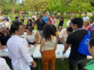 Manifestantes exigen soluciones en colonias irregulares de Cancún