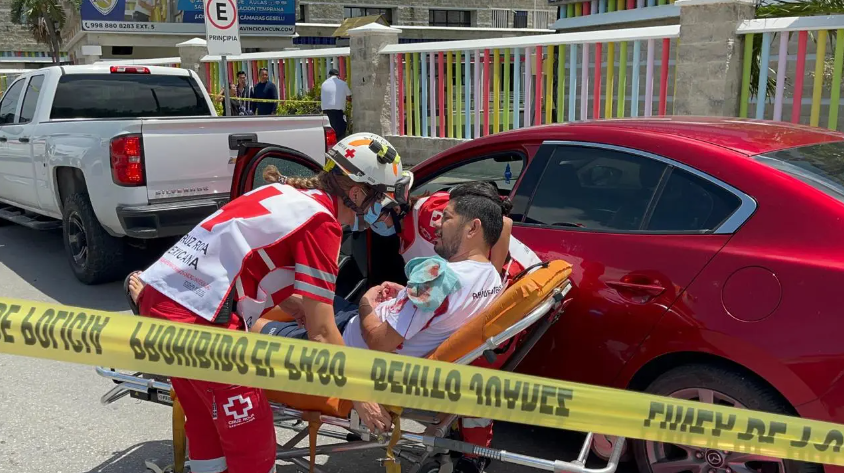 Hombre baleado en la avenida Kabah de Cancún sobrevive para contar su historia