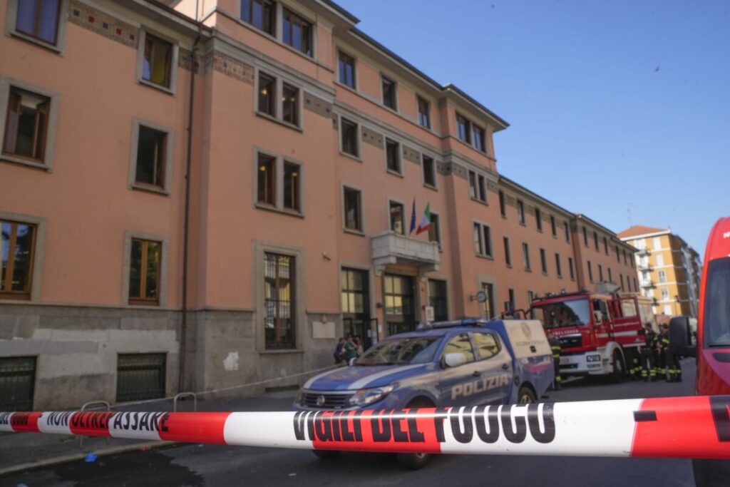 Incendio en residencia de ancianos en Italia deja seis muertos