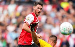 Santi Gimenez sigue on fire anota en triunfo del Feyenoord