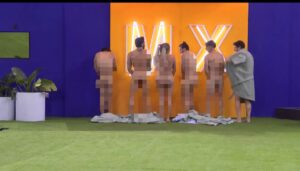 Team Infierno cumple reto: Todos se metieron a la alberca desnudxs (VIDEO)
