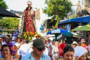Realizan exitosa vaquería en honor a la Virgen del Carmen