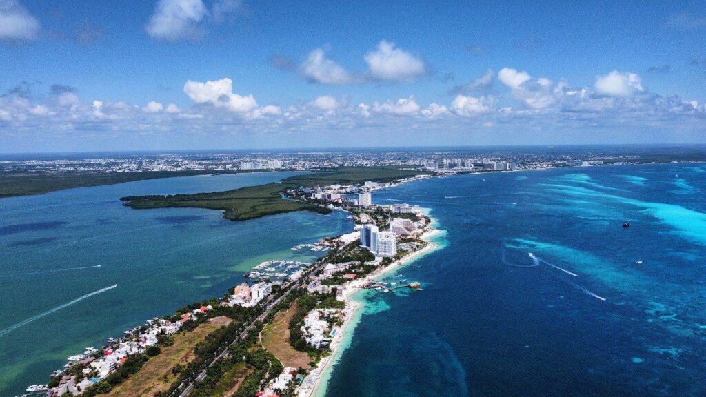 Quintana Roo destaca en el repunte turístico durante el primer semestre