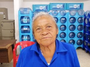 Lucha diaria: Más de 33 mil abuelitos trabajan para subsistir en México