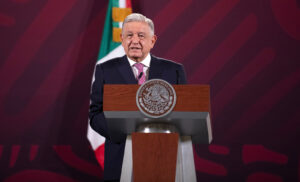 AMLO anuncia nueva reforma electoral; reclama costo de elecciones