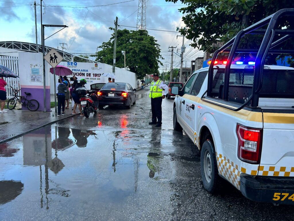 Ana Paty Peralta reactiva operativos especiales en escuelas de Cancún