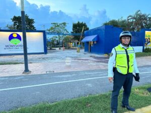 Ana Paty Peralta reactiva operativos especiales en escuelas de Cancun 4