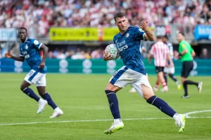 Santi Gimenez sigue marcando goles con el Feyenoord