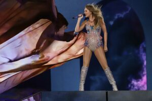 Taylor Swift complace a 58 mil espectadores en concierto