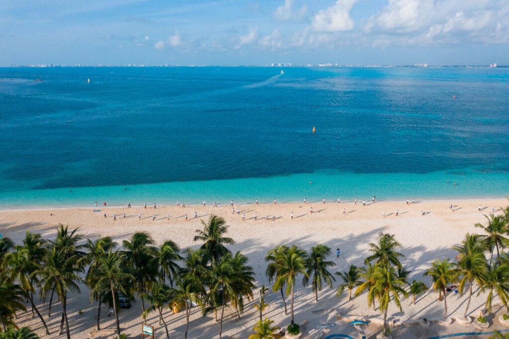 Playas de Isla Mujeres izarán nuevamente bandera Blue Flag