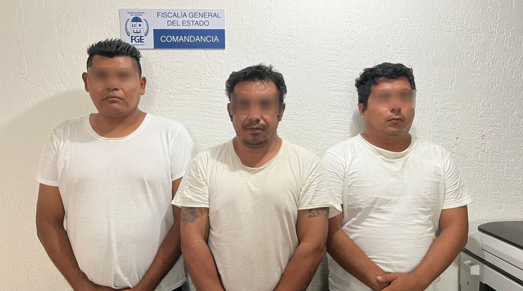 Detienen a 3 taxistas en Cancún por narcomenudeo