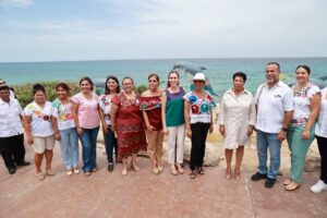 Inauguran pintoresco Malecón Caribe en Isla Mujeres 