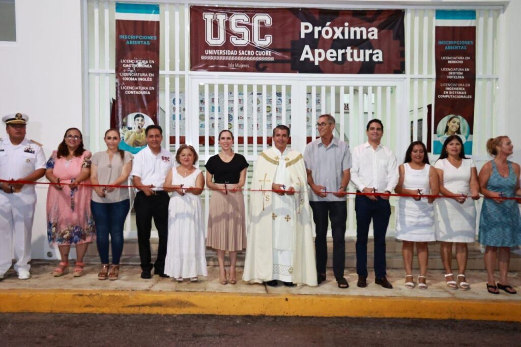 Inauguran primera universidad en Isla Mujeres